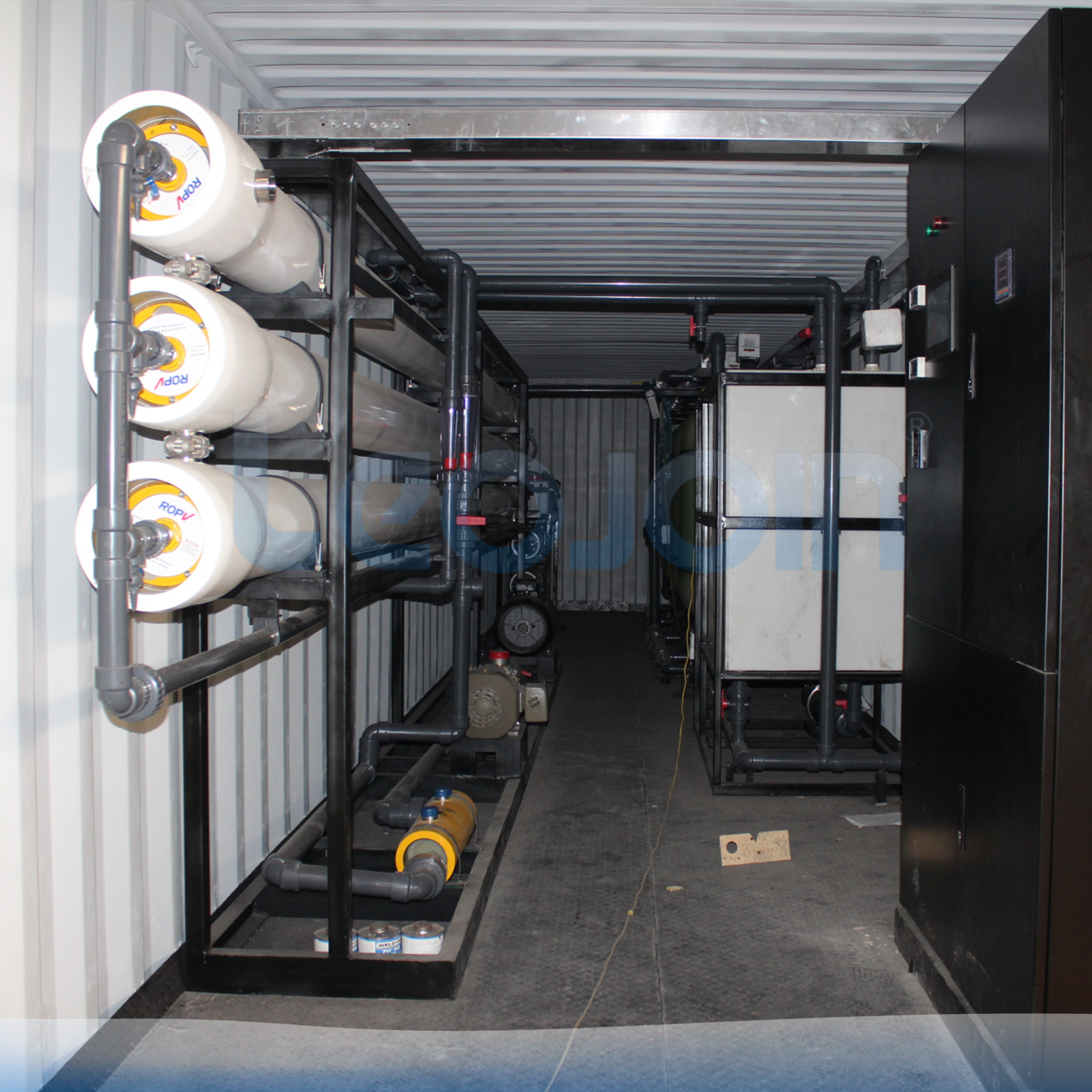 ASW系列 集装箱海水反渗透设备